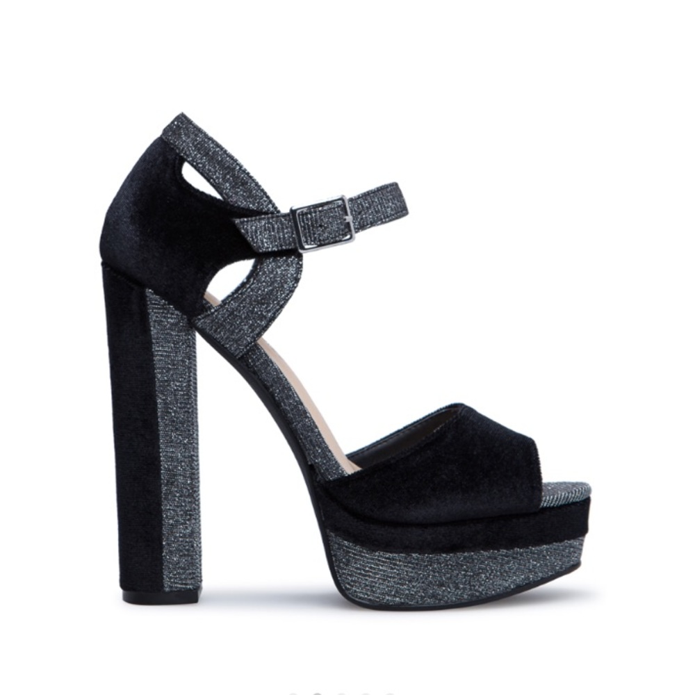 NIB Shoe Dazzle Black Velvet Platform Sandals - Picture 4 of 7